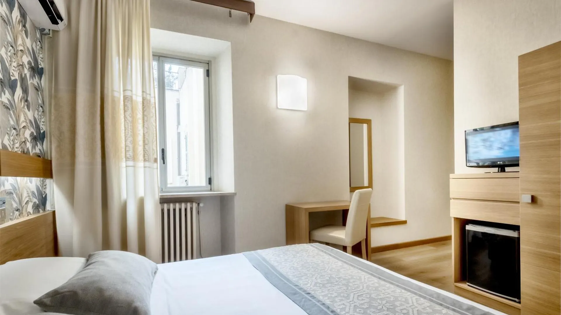 Hotel Italia Cagliari 3*,