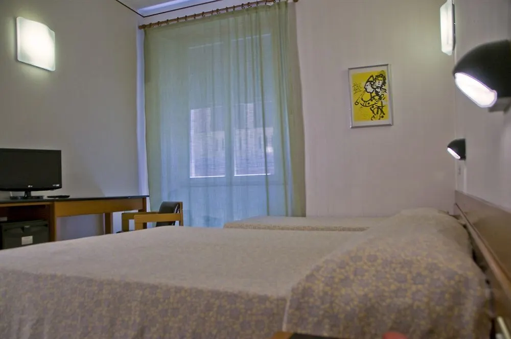 Hotel Italia Cagliari 3*,
