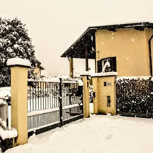 Appartement Villa Verde Bed And Breakfast Uggiate