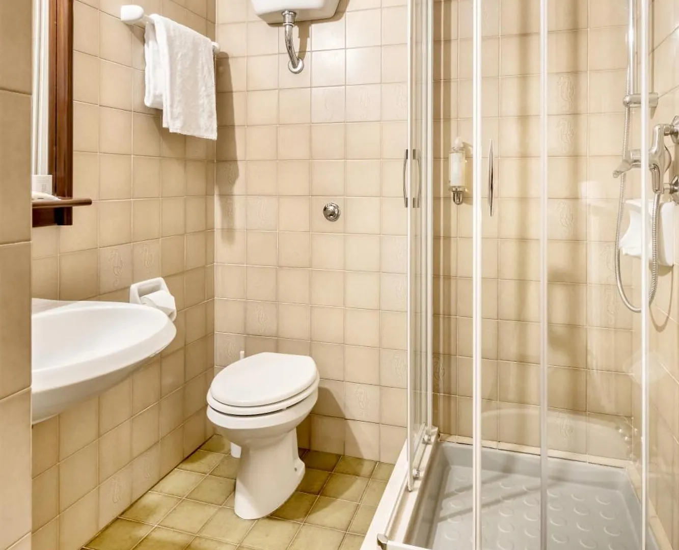 Hotel Italia Кальяри